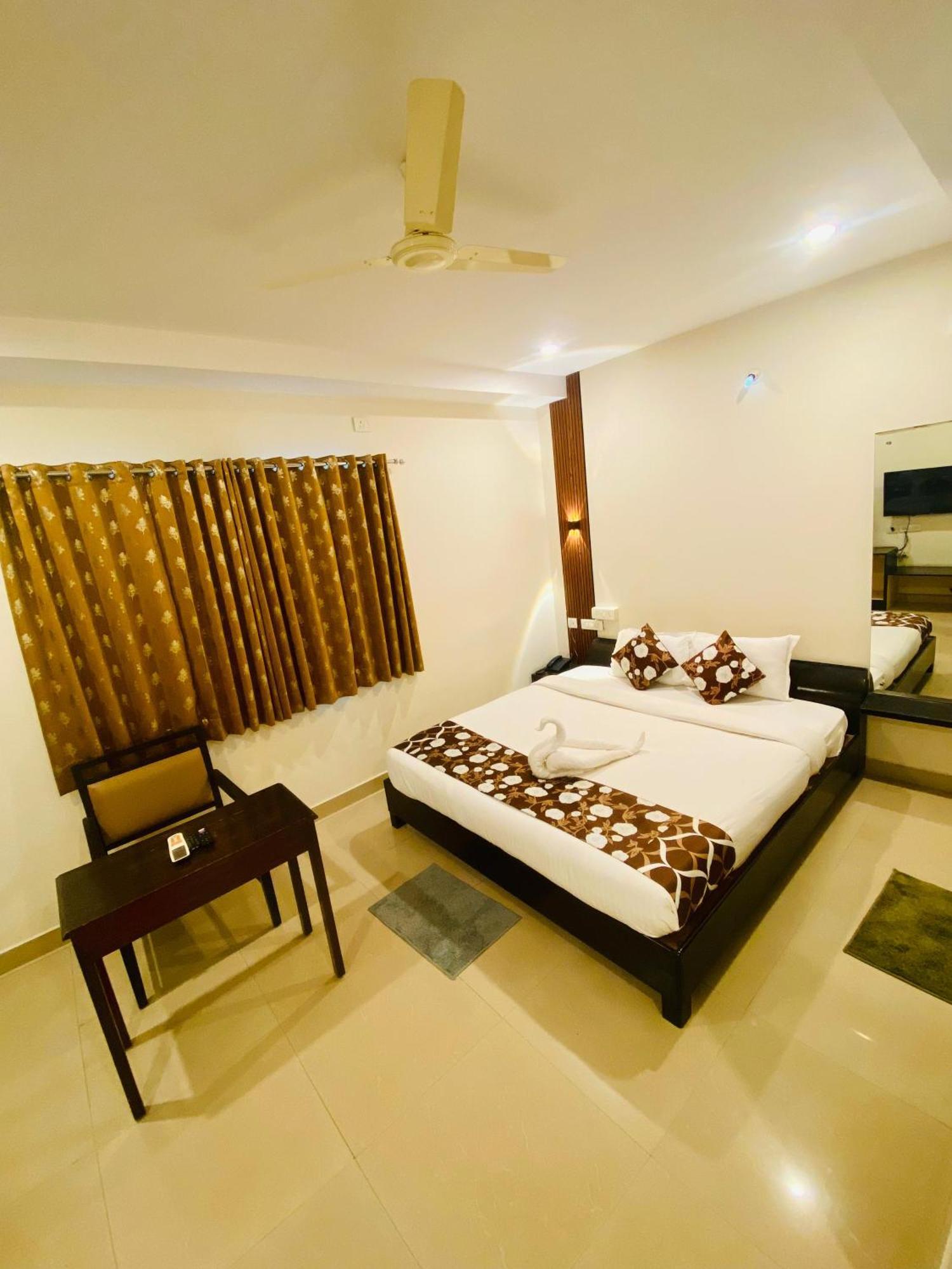 Shloka Residency Hotel Shamshabad Eksteriør billede